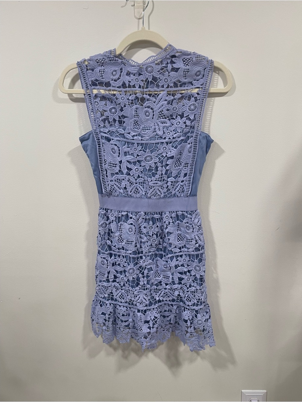 Romeo & Juliet Couture Lavender Crochet Lace Mini Dress